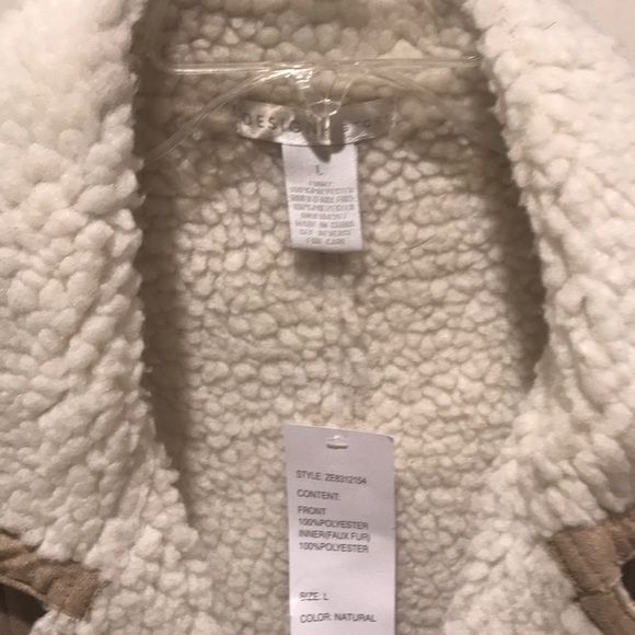 Design history Sherpa faux fur vest NWT large - Picture 2 of 3